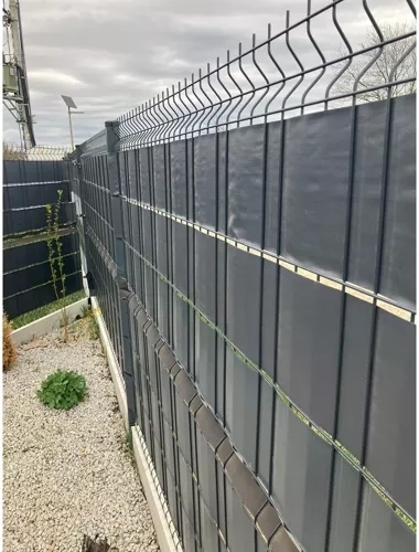 Privacidad y protección contra el viento