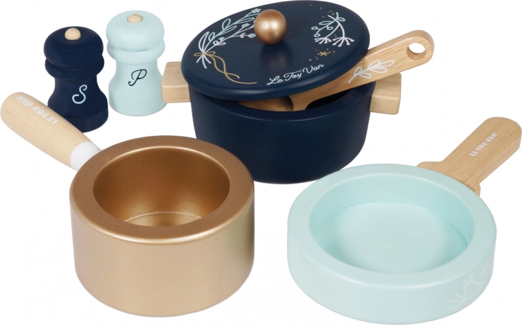 Equipamiento realista para pequeños chefs