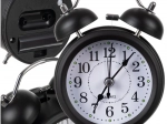 Reloj despertador retro de metal con retroiluminación LED y funcionamiento silencioso